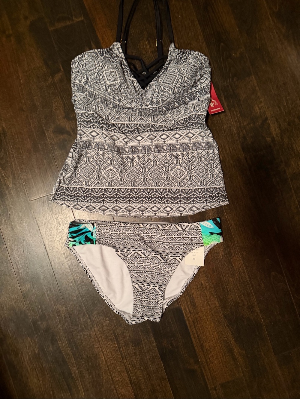 Arizona Jean Company Black and White Patterned Tankini Set with Teal Accents